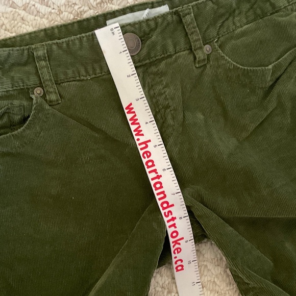 Aeropostale green corduroy pants - Picture 9 of 9